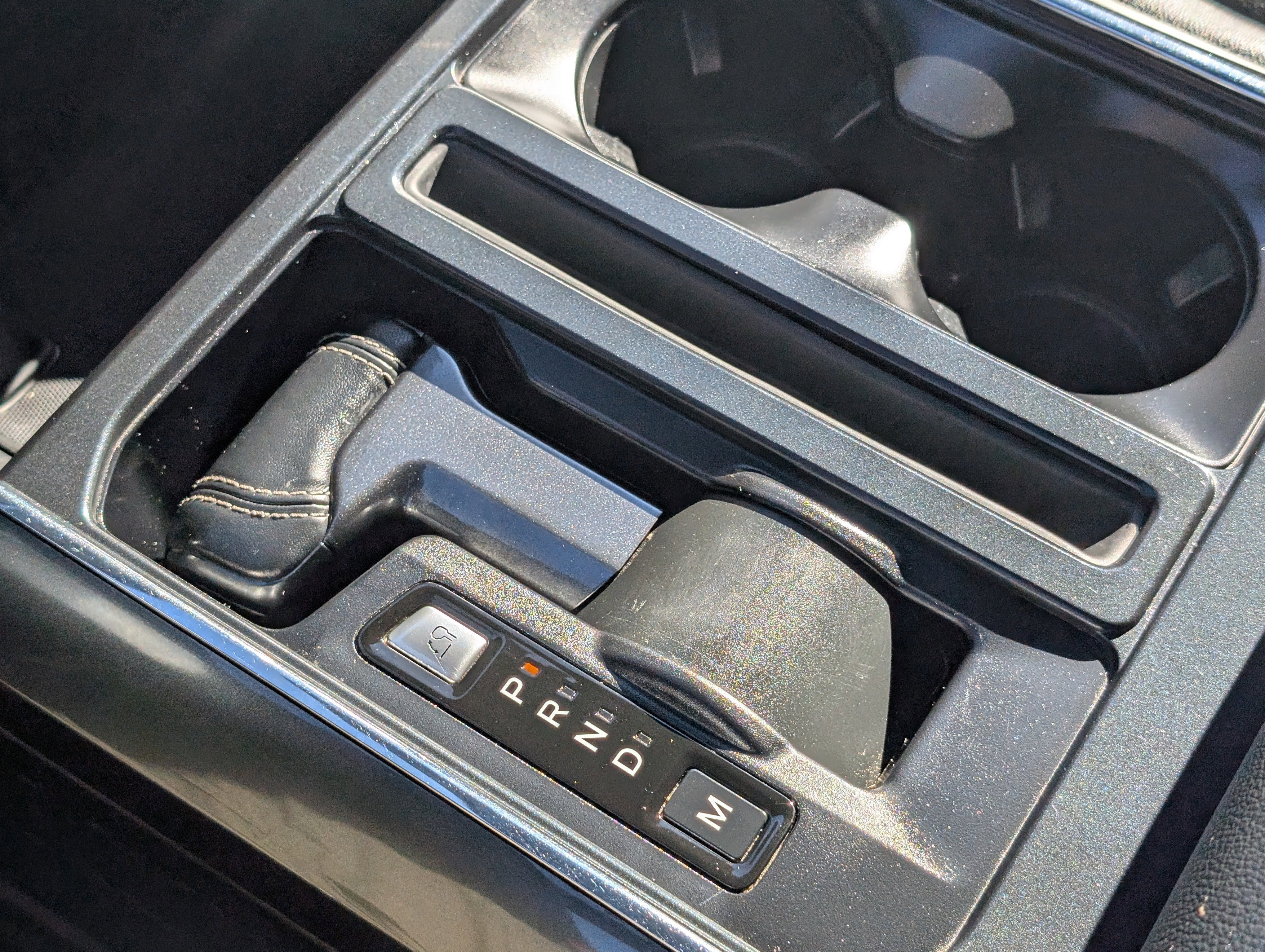 Certified 2022 Ford F150 XLT w/ Equipment Group 302A High image 26