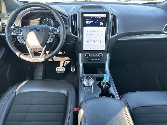 Certified 2024 Ford Edge ST-Line AWD/4WD image 12