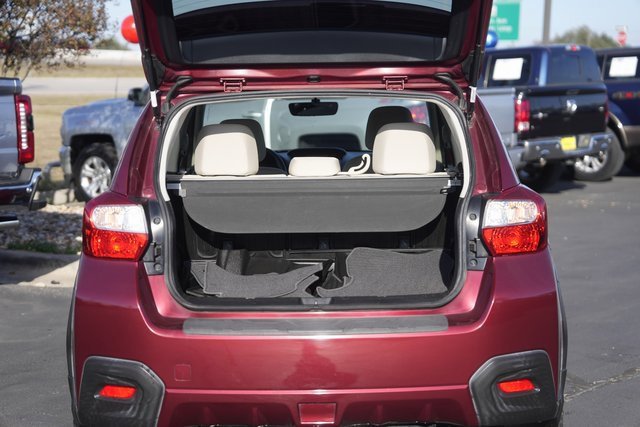 Used 2017 Subaru Crosstrek 2.0i Premium w/ Popular Package #2 image 31