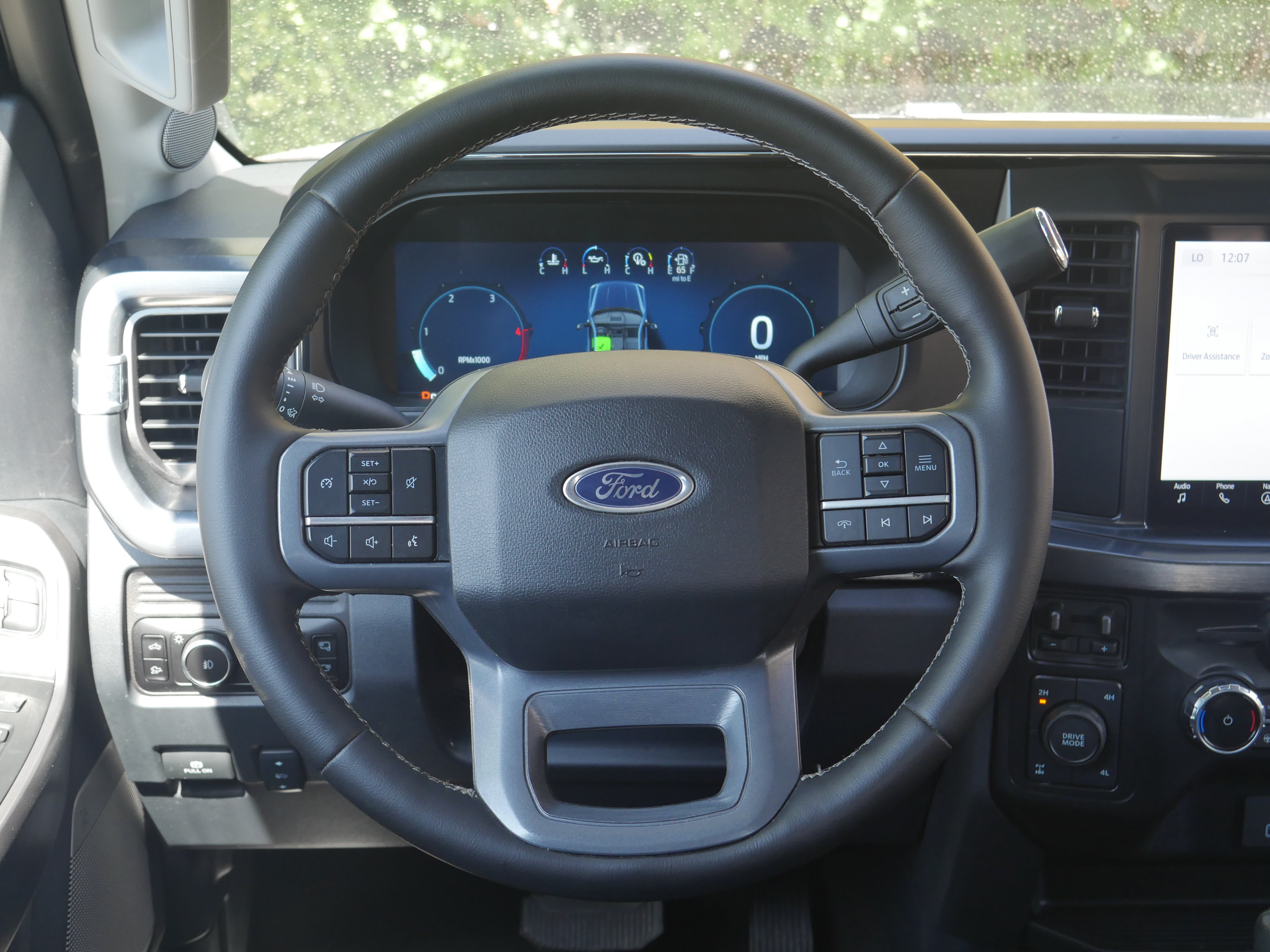 Certified 2025 Ford F350 Lariat w/ Camper Package AWD/4WD image 7