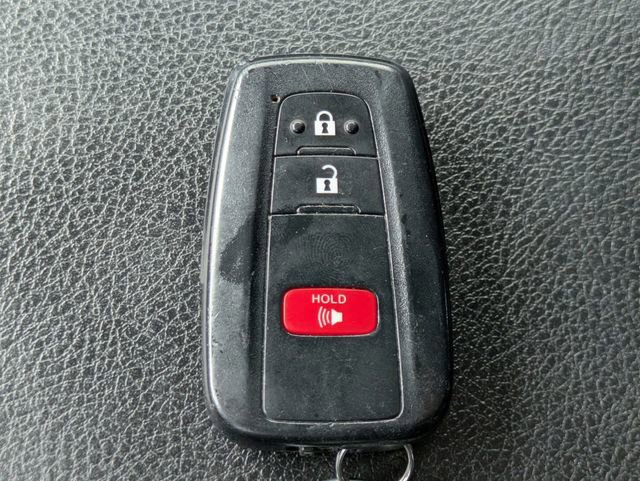 Used 2022 Toyota 4Runner Limited AWD/4WD image 30