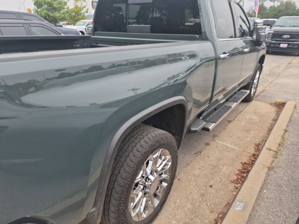 Used 2026 Chevrolet Silverado 2500 LTZ w/ LTZ Premium Package AWD/4WD image 23