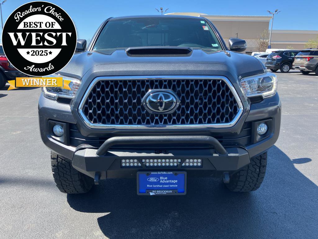 Used 2018 Toyota Tacoma TRD Sport image 1