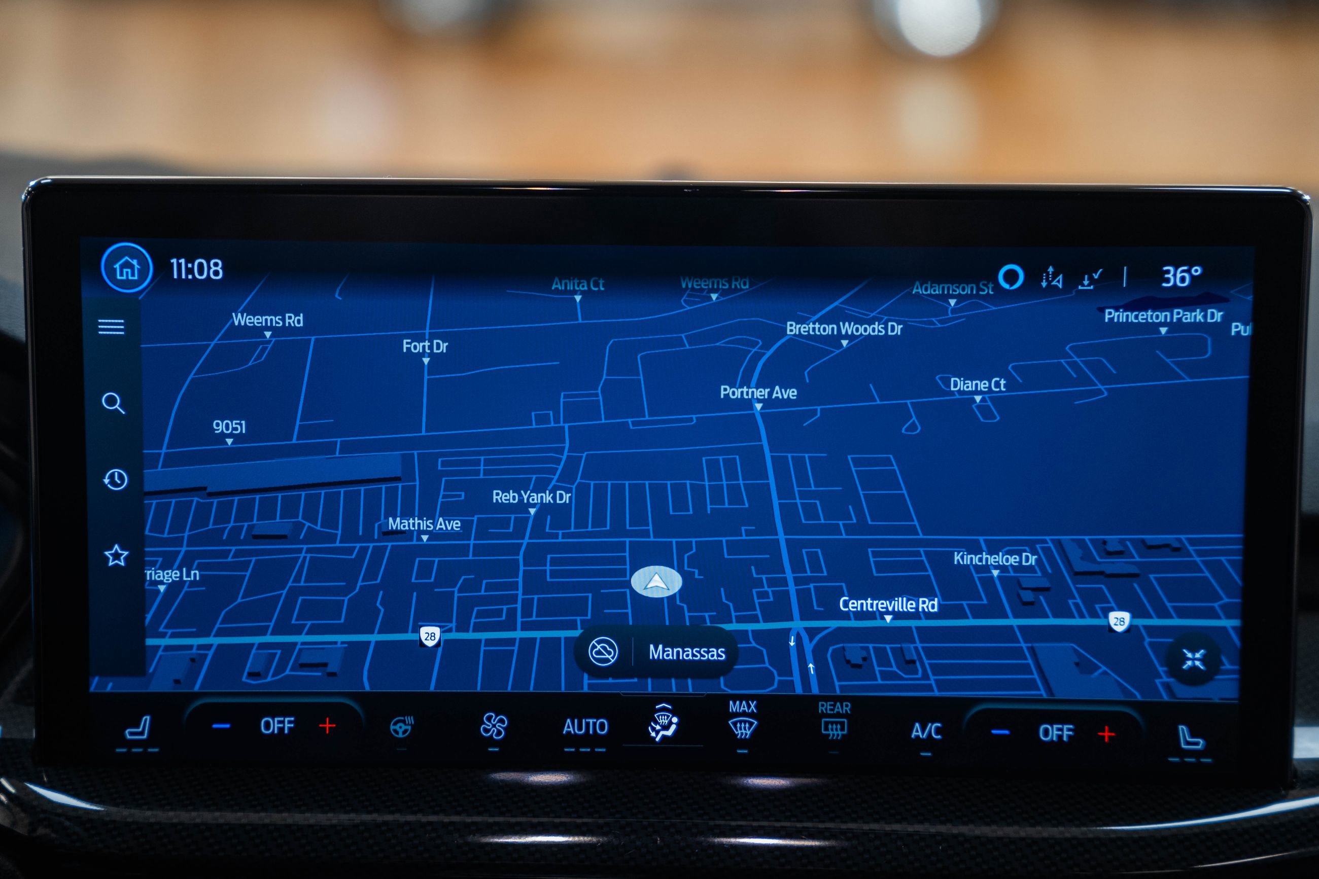 Certified 2023 Ford Escape ST-Line Select w/ Tech Pack #2 image 29