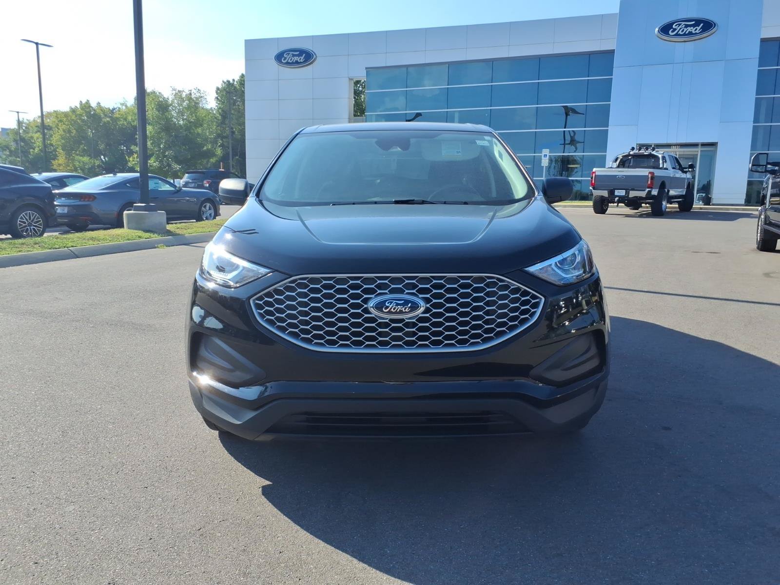Certified 2024 Ford Edge SE AWD/4WD image 8