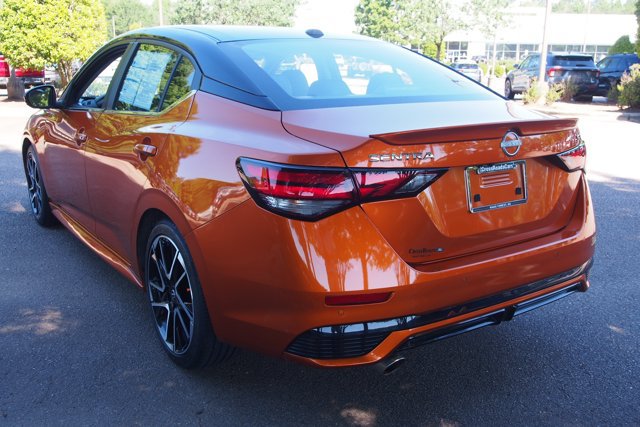 Used 2024 Nissan Sentra SR w/ SR Premium Package FWD image 5