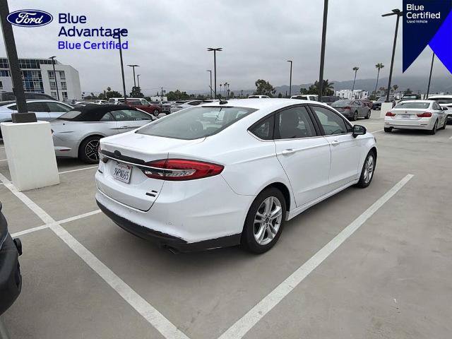 Certified 2018 Ford Fusion SE w/ Fusion SE Technology Package FWD image 9