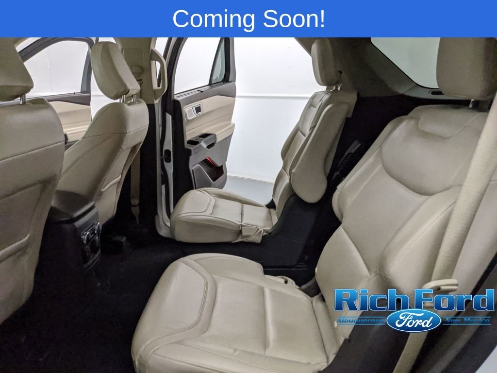 Certified 2023 Ford Explorer Platinum w/ Technology Package image 17