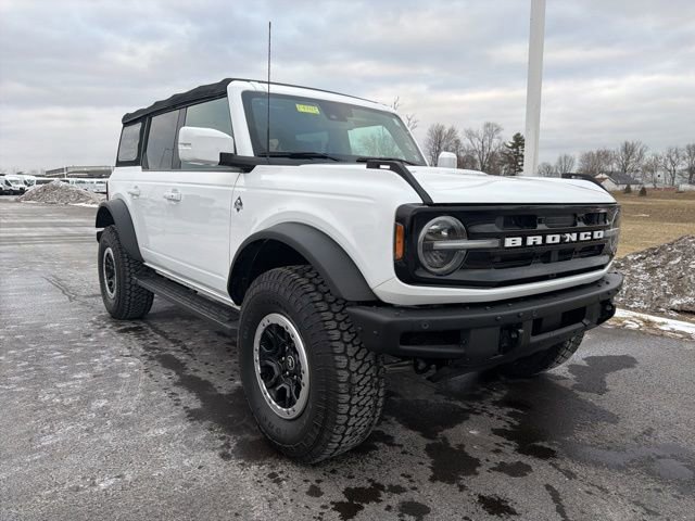 Certified 2022 Ford Bronco Outer Banks w/ Sasquatch Package image 1
