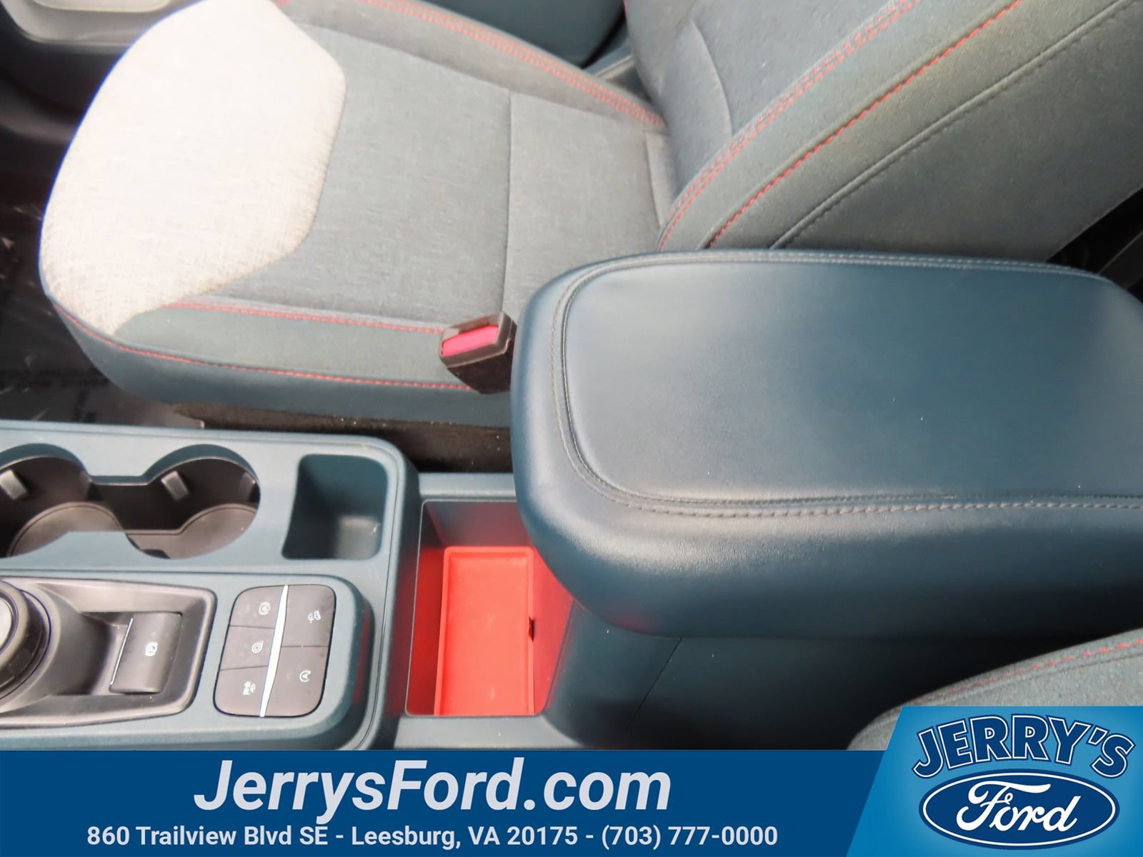 Certified 2024 Ford Maverick XLT w/ XLT Luxury Package AWD/4WD image 30