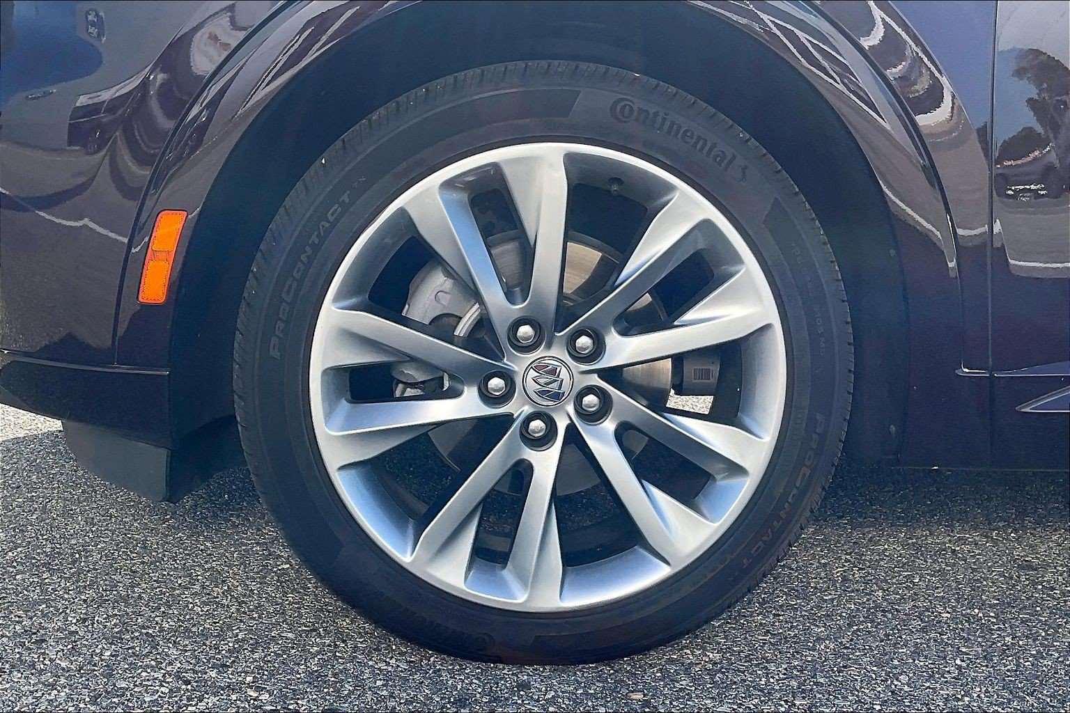 Used 2022 Buick Envision Avenir w/ Premium Seat Package FWD image 9