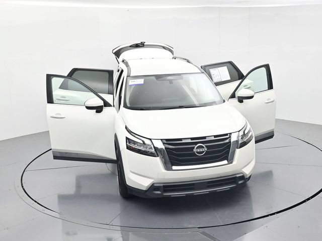 Used 2022 Nissan Pathfinder SV FWD image 50