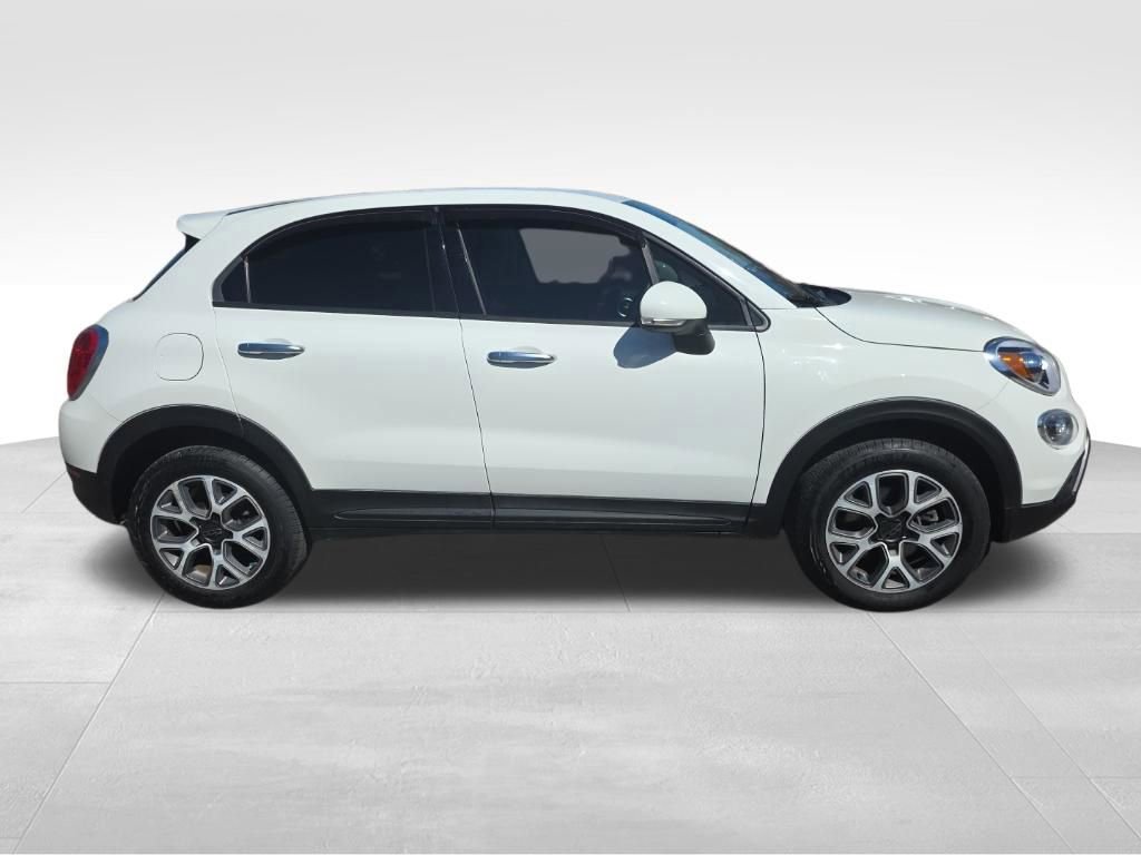 Used 2017 FIAT 500X Trekking image 2