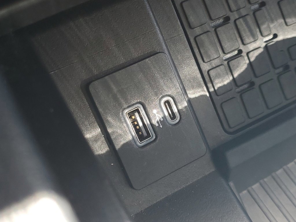 Certified 2024 Ford Expedition Max XLT image 41