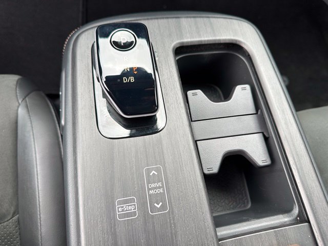 Used 2024 Nissan Ariya AWD image 21
