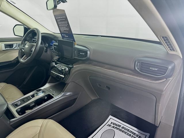 Certified 2023 Ford Explorer Platinum image 38