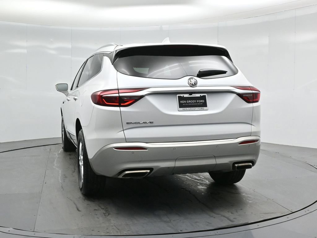 Used 2020 Buick Enclave Essence w/ LPO, Floor Liner Package FWD image 19