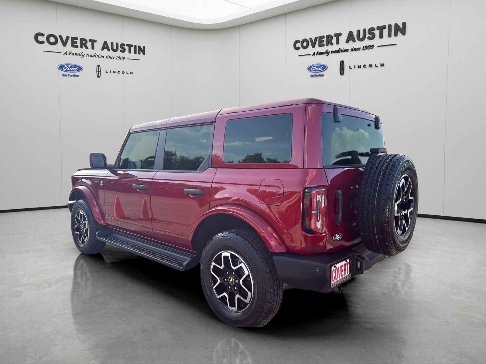 Certified 2026 Ford Bronco Outer Banks AWD/4WD image 4