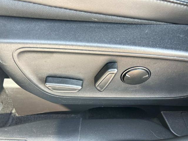 Certified 2025 Ford Escape ST-Line AWD/4WD image 28