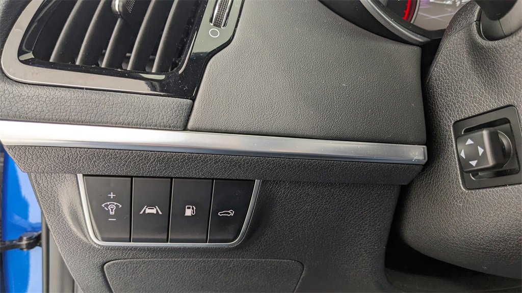 Used 2023 Kia Stinger GT2 image 22