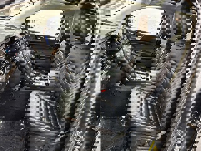 Certified 2022 Ford Edge SEL w/ Convenience Package image 3