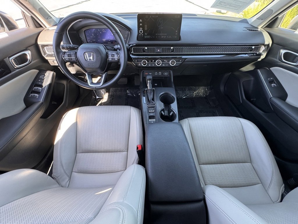 Used 2024 Honda Civic Touring image 27