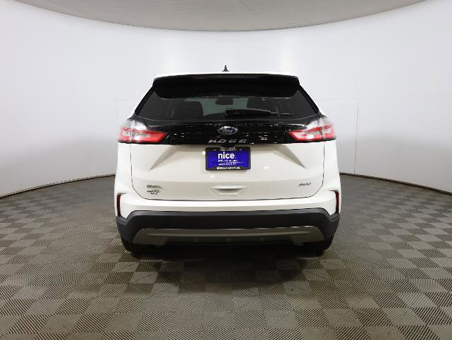 Certified 2024 Ford Edge SEL w/ Convenience Package image 3