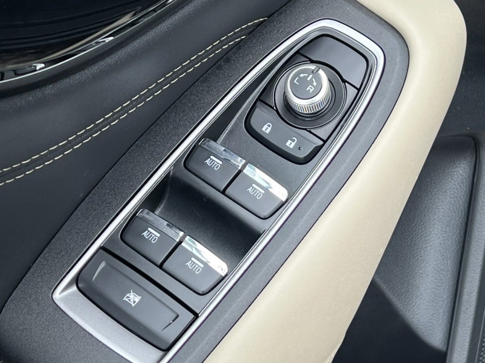 Used 2023 Subaru Outback Limited image 18