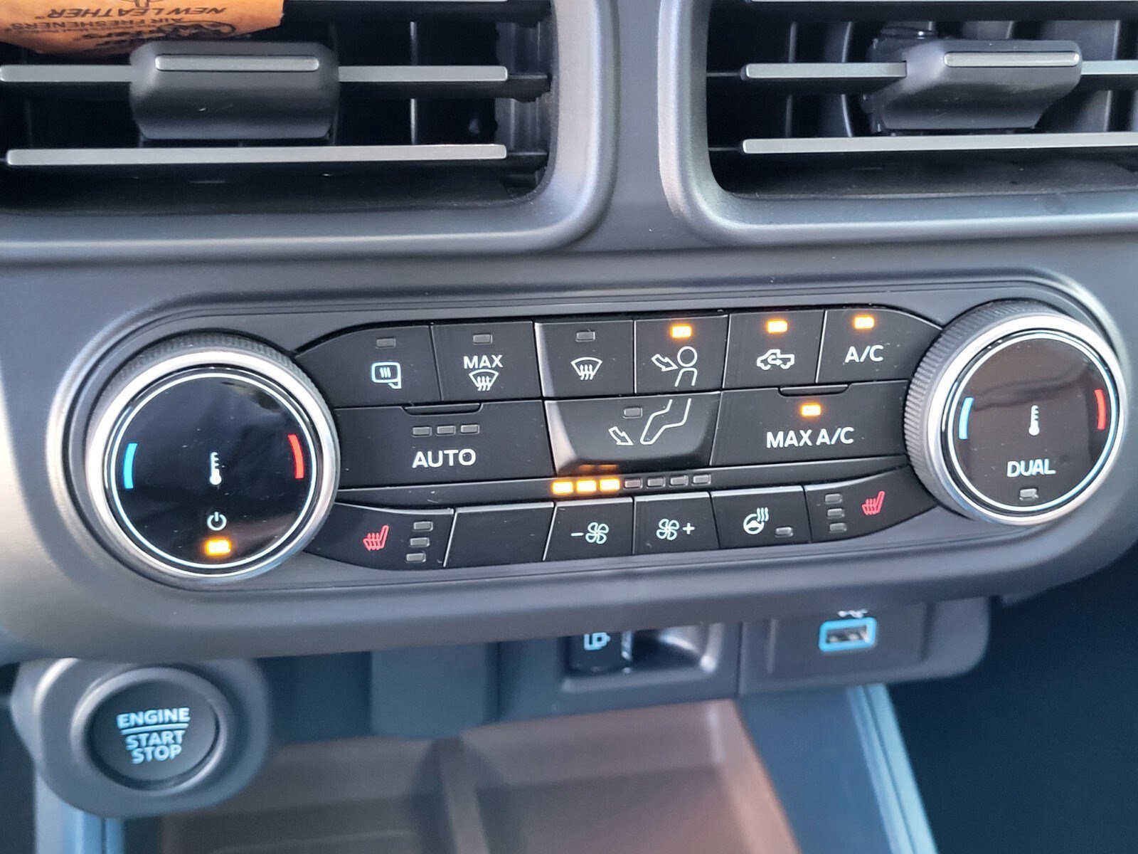 Certified 2024 Ford Maverick Lariat image 21