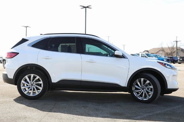 Certified 2022 Ford Escape Titanium w/ Titanium Elite Package image 2