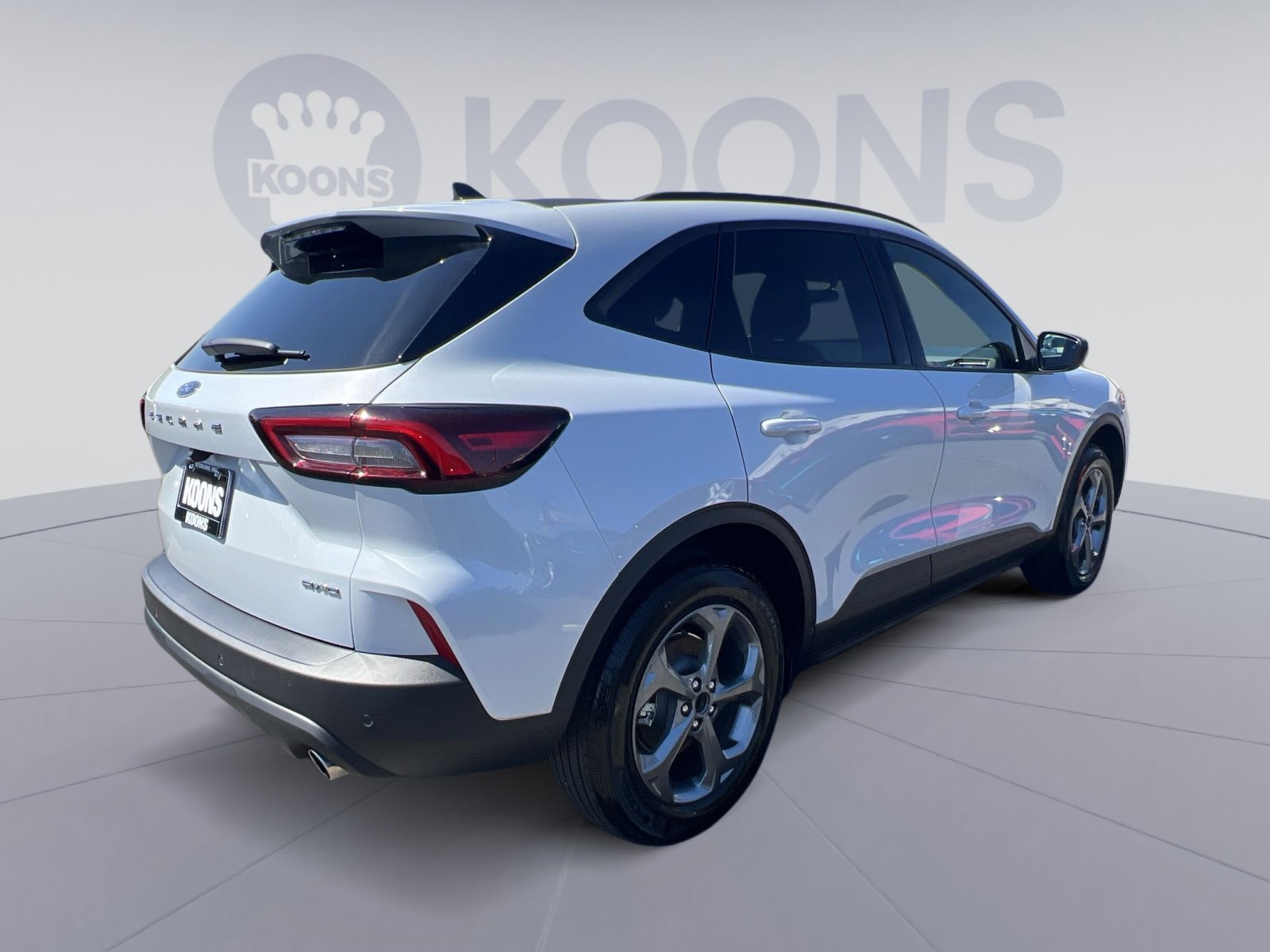 Certified 2025 Ford Escape ST-Line w/ Tech Pack #1 image 5