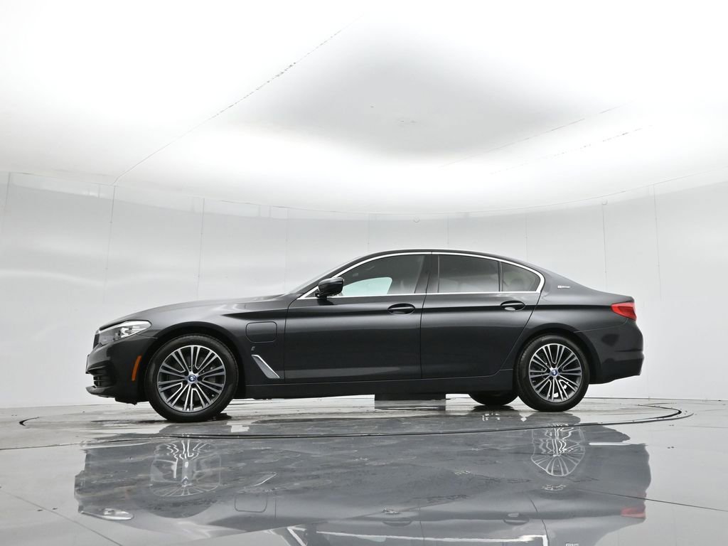 Used 2019 BMW 530e w/ Convenience Package image 57