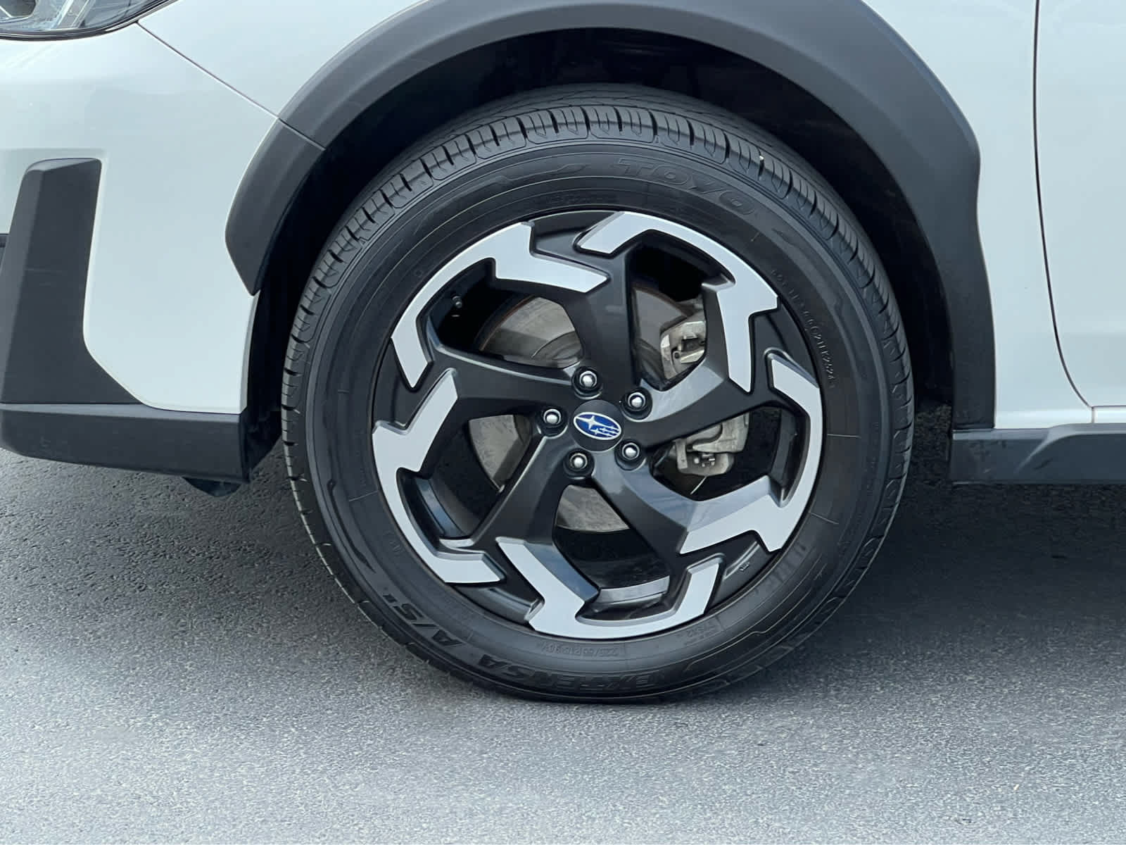 Used 2023 Subaru Crosstrek 2.5i Limited AWD/4WD image 13