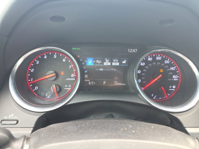 Used 2019 Toyota Camry XSE FWD image 11