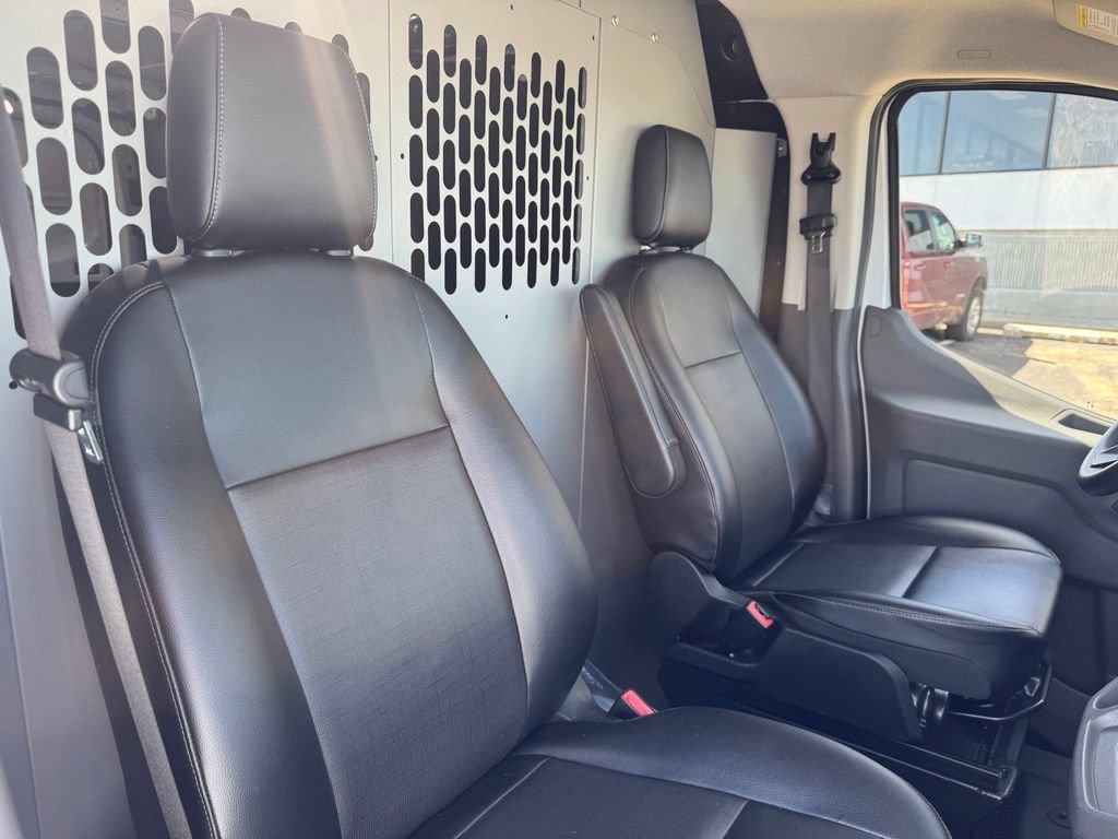 Certified 2024 Ford Transit 250 Low Roof w/ Load Area Protection Package RWD image 10