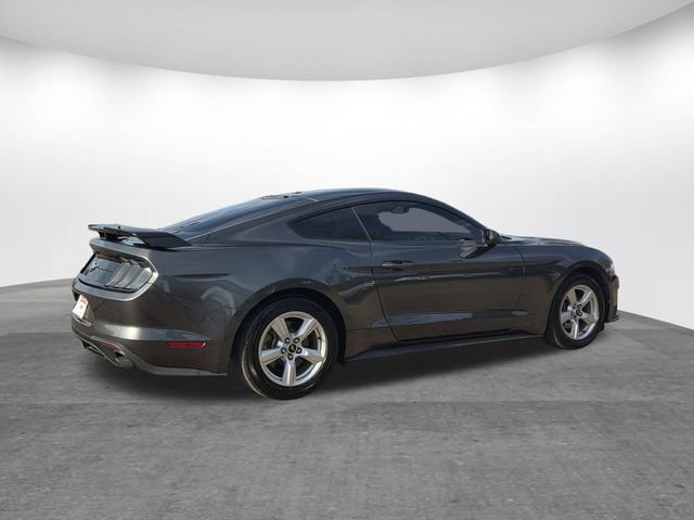 Certified 2019 Ford Mustang Coupe image 4