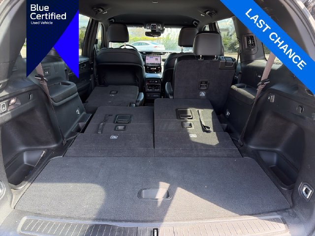 Used 2025 Jeep Grand Cherokee L Limited AWD/4WD image 34