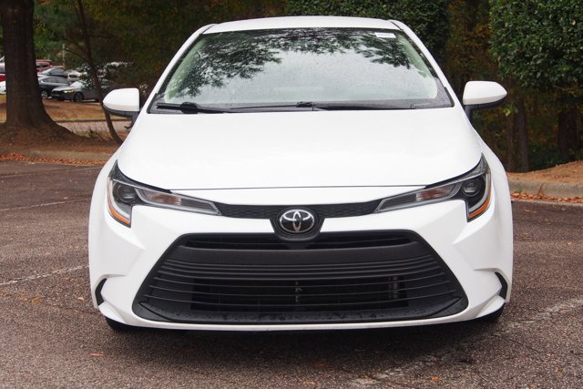 Used 2024 Toyota Corolla LE image 8