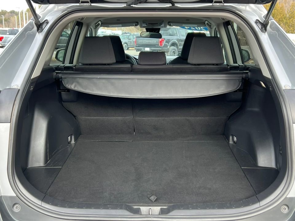 Used 2024 Toyota RAV4 XLE image 37