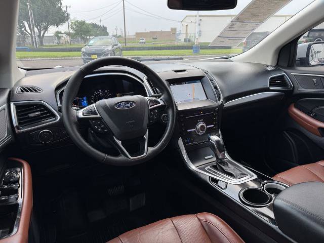 Certified 2018 Ford Edge Titanium w/ Equipment Group 301A FWD image 17