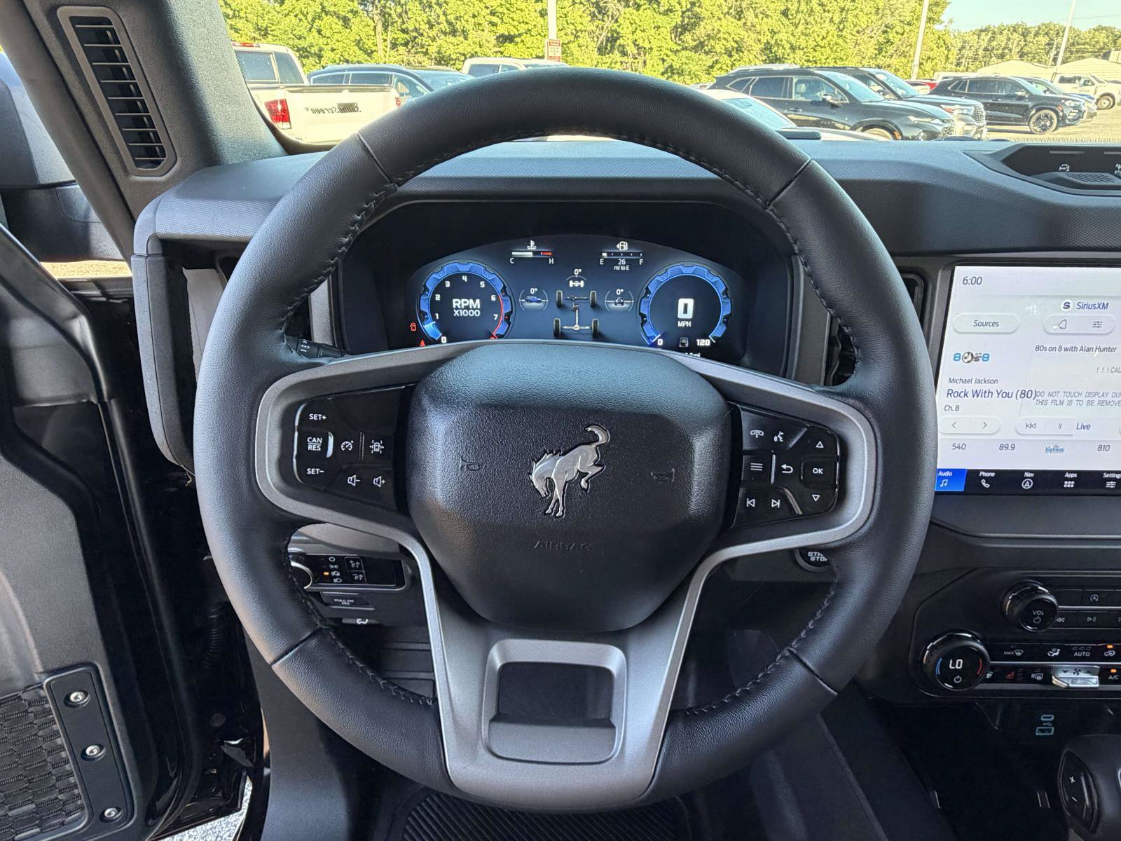 Certified 2025 Ford Bronco Badlands w/ Sasquatch Package AWD/4WD image 12