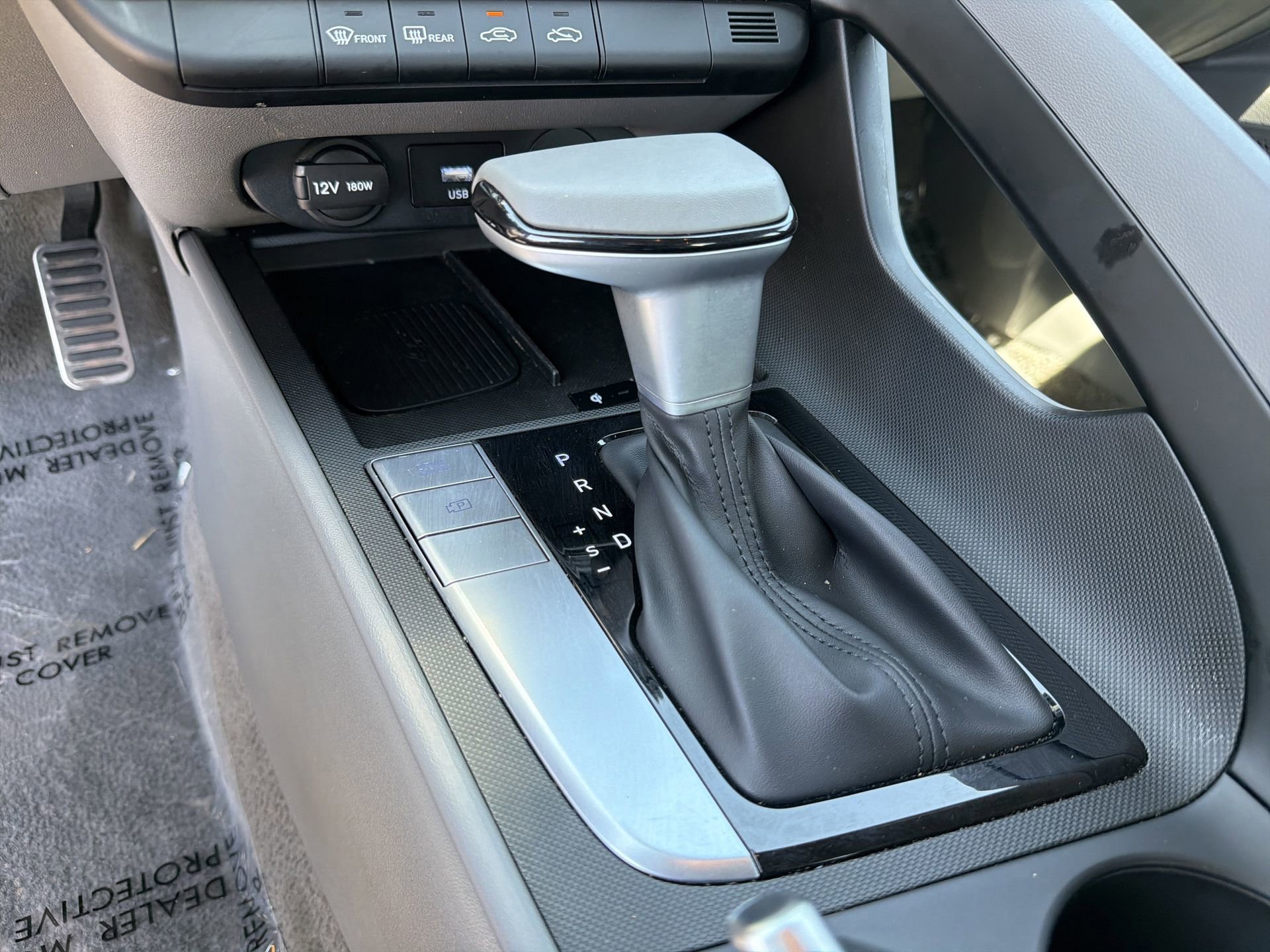 Used 2025 Hyundai Elantra Sport image 18