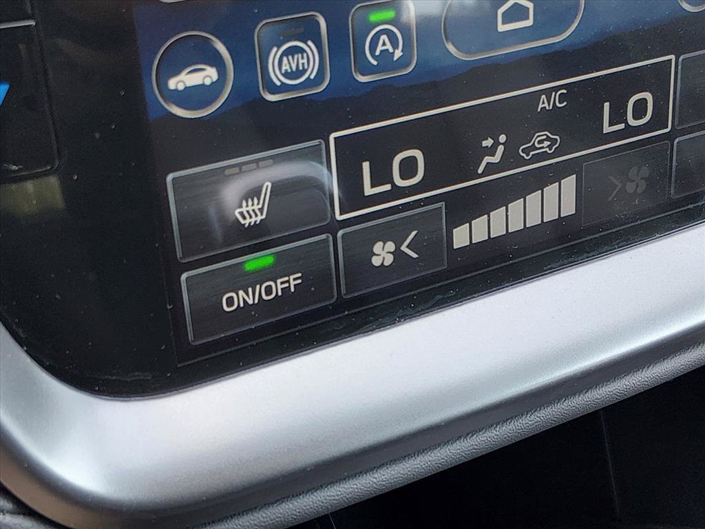 Used 2025 Subaru Outback Onyx Edition XT AWD/4WD image 23