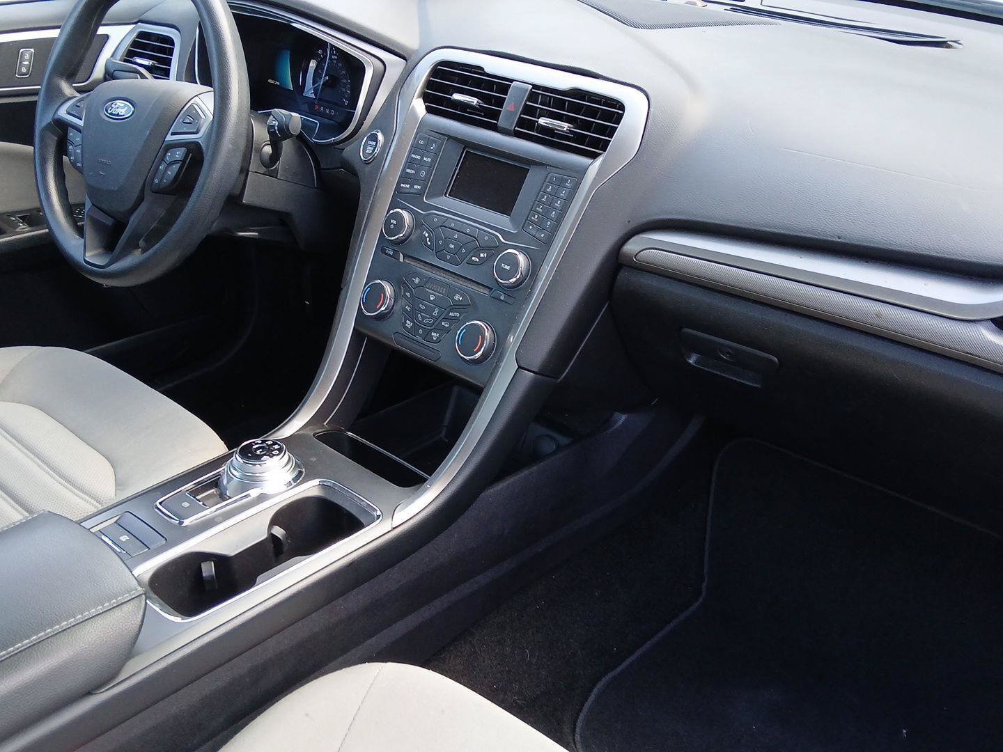 Certified 2018 Ford Fusion S FWD image 8