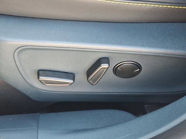 Certified 2025 Ford Maverick Lobo image 27