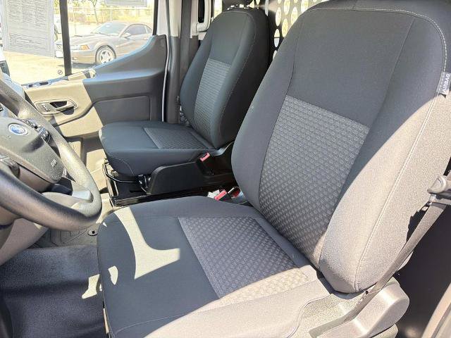 Certified 2025 Ford Transit 250 Low Roof w/ Exterior Upgrade Package RWD image 22