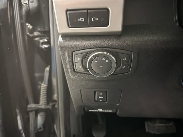 Certified 2017 Ford F250 Lariat w/ Chrome Package image 25