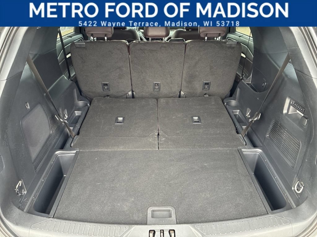 Certified 2025 Ford Explorer Platinum AWD/4WD image 42