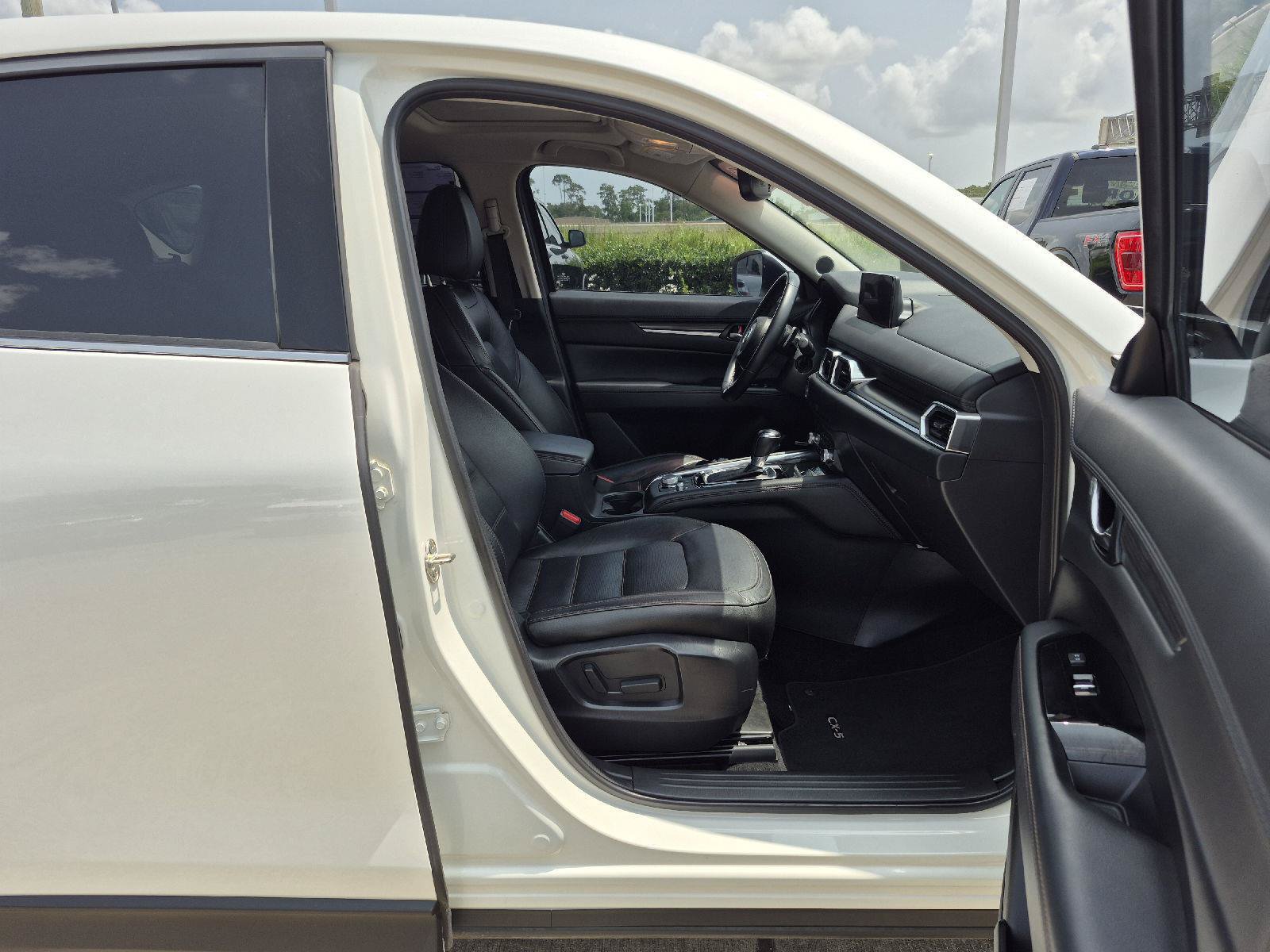Used 2023 MAZDA CX-5 AWD 2.5 S w/ Premium Package image 9