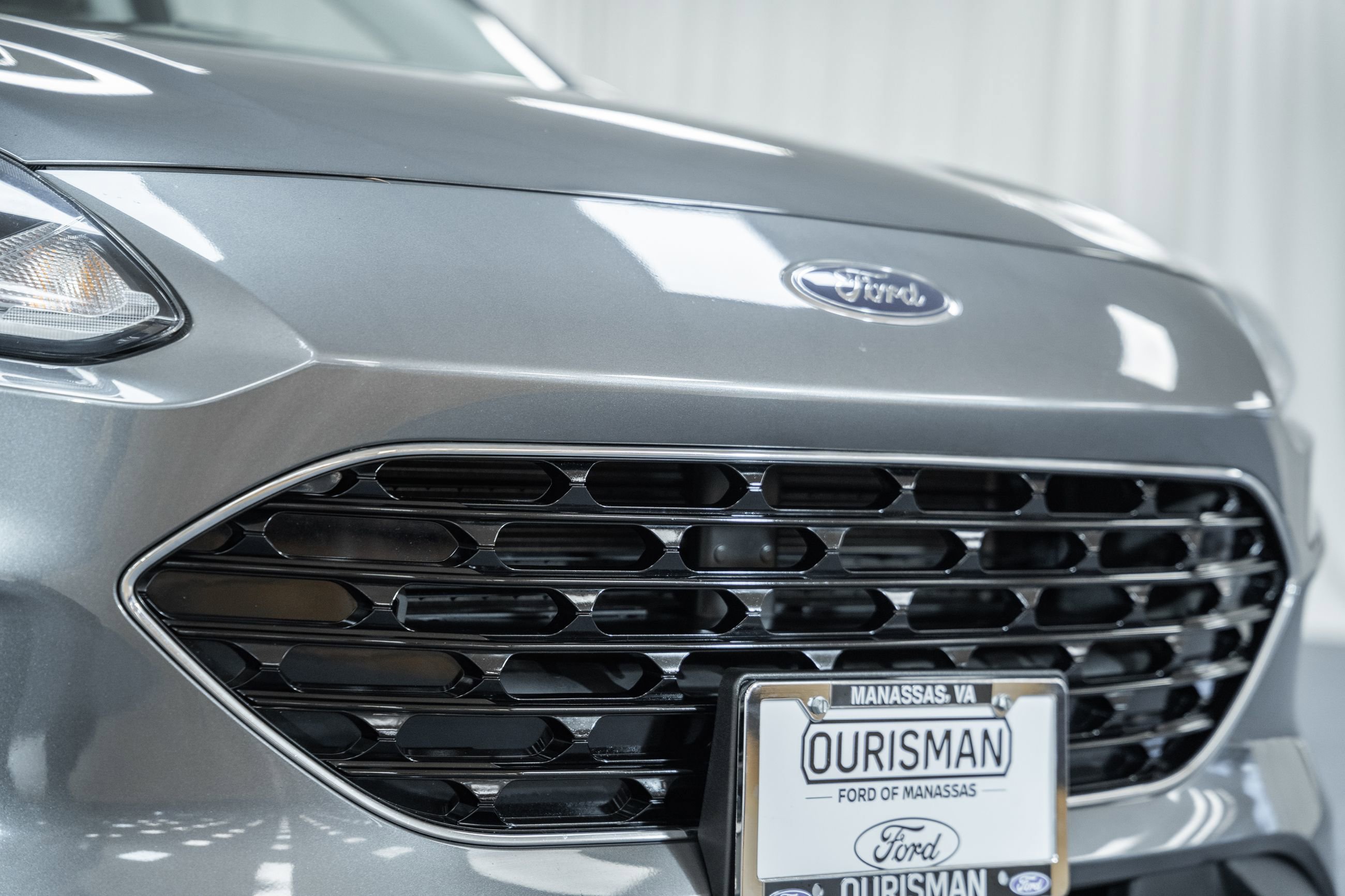 Certified 2021 Ford Escape SE w/ SE Sport Appearance Package image 7